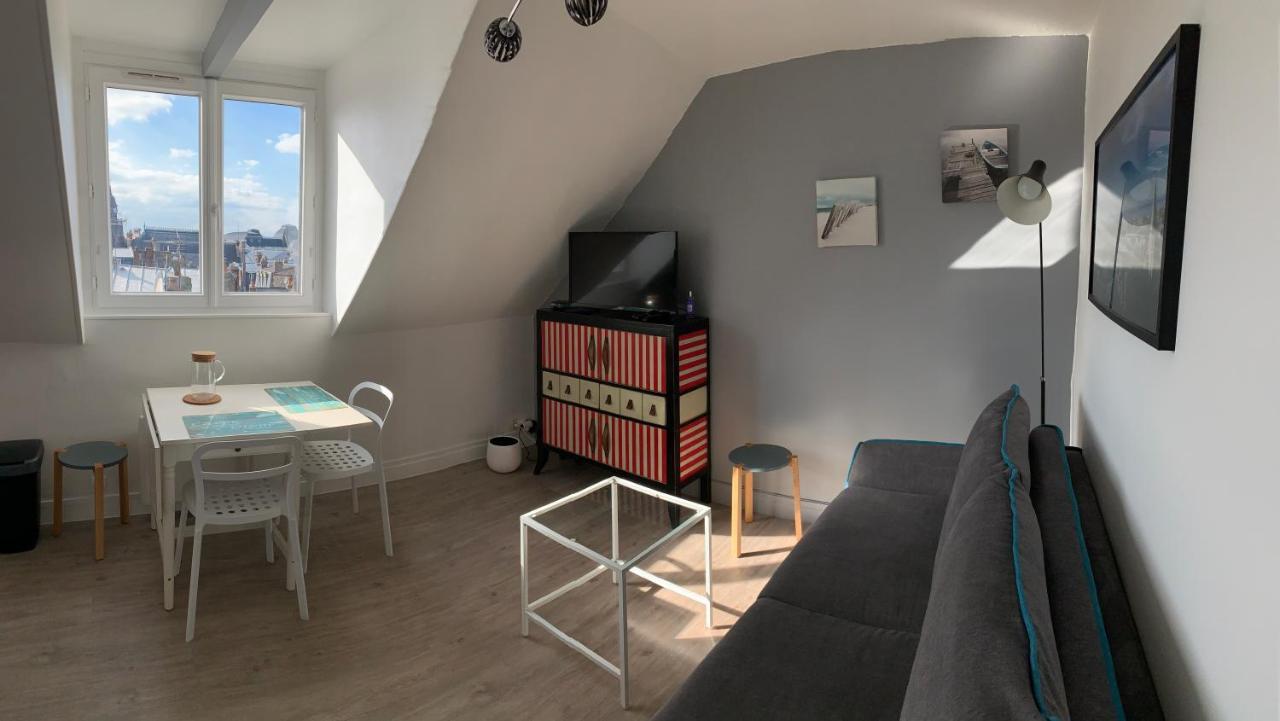 Appartement les parasols de trouville Extérieur photo