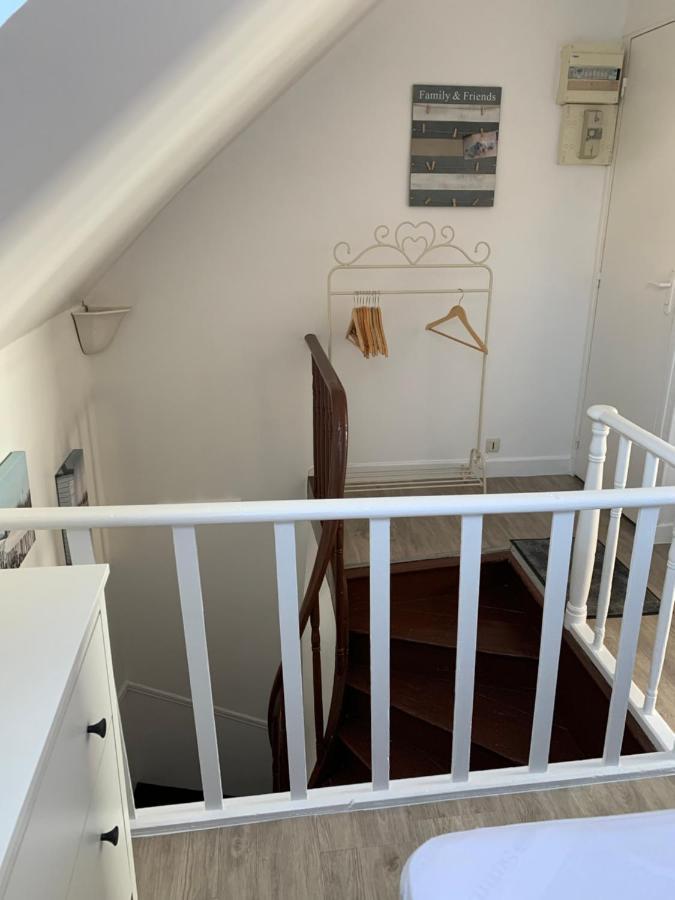 Appartement les parasols de trouville Extérieur photo